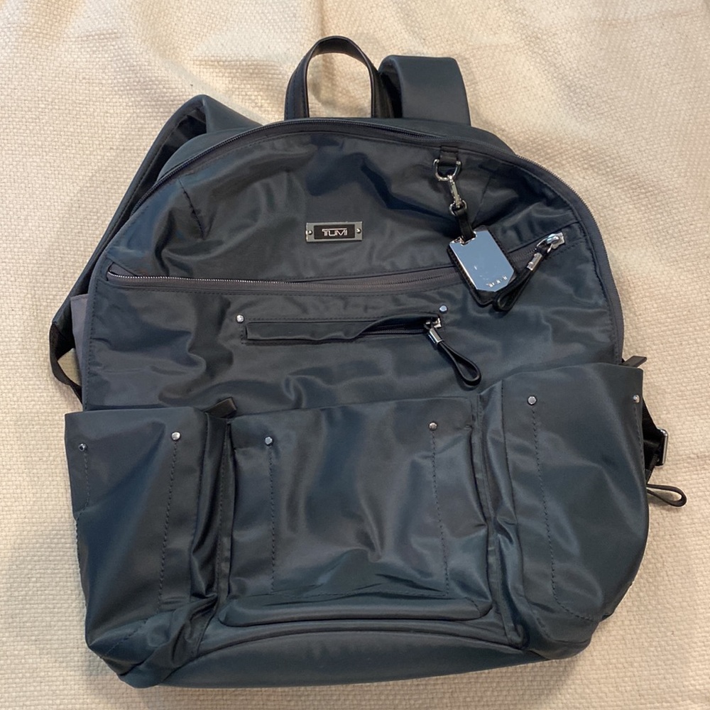 Tumi Calais laptop backpack. EUC